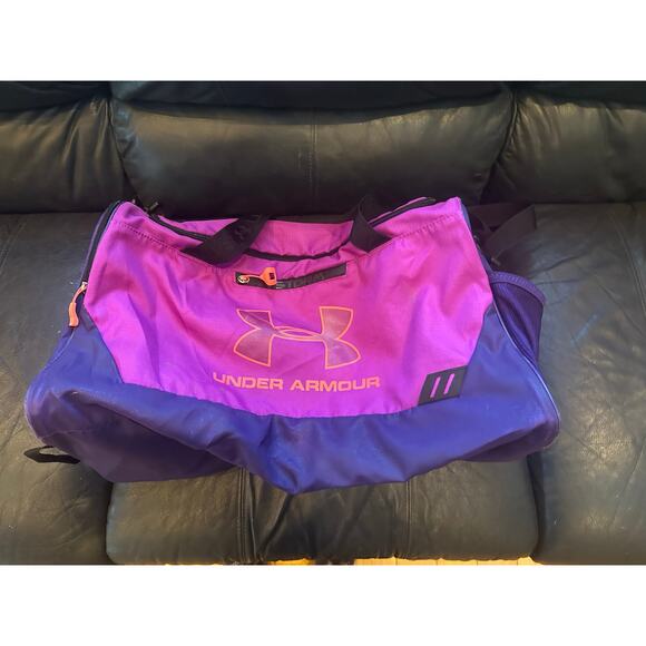 Under Armour Nylon Duffle Bag - Picture 2 of 11